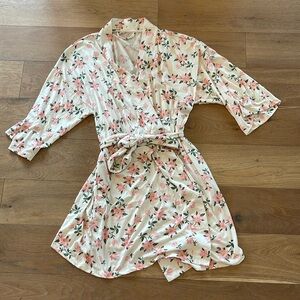 Draper James Cream Magnolia Robe - Large